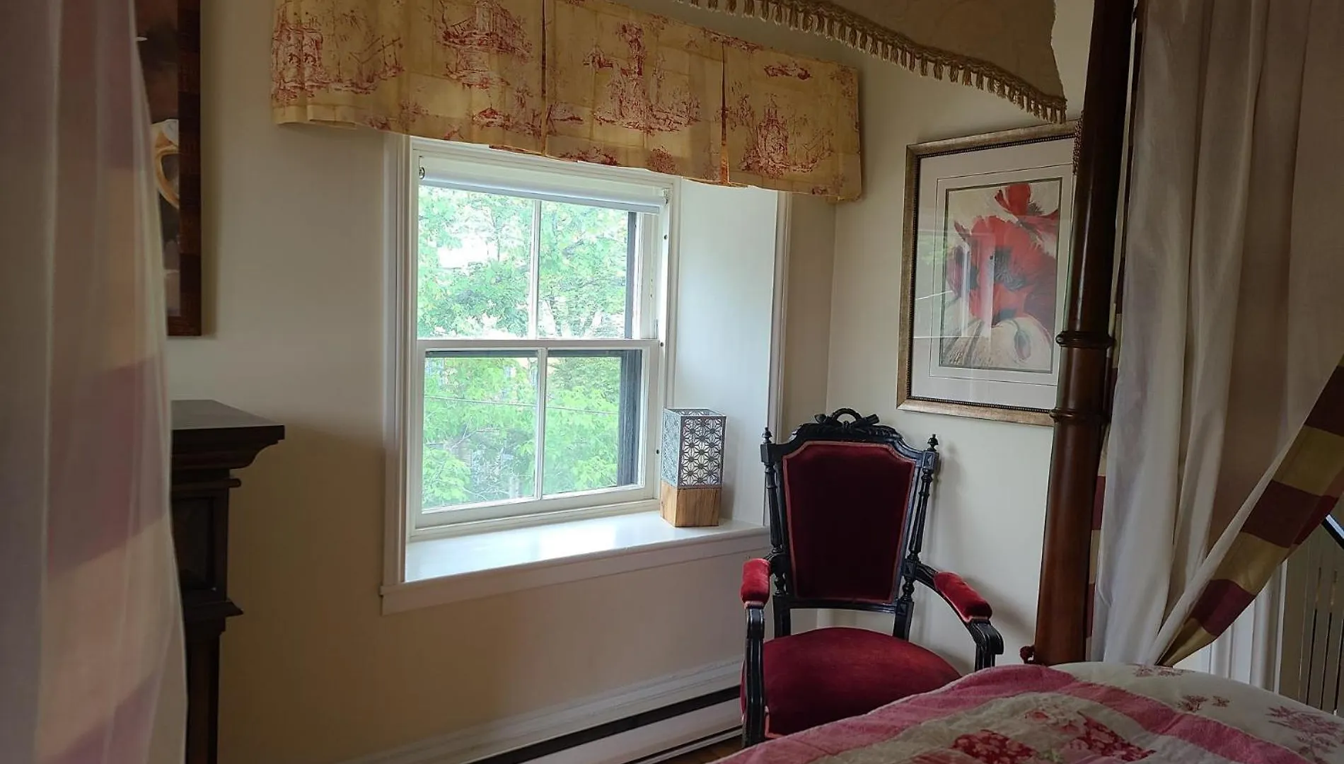 Holiday home Iconic Luxurious Downtown Building History Galore Halifax